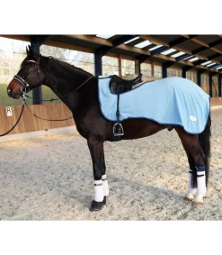 Couvre-reins polaire séchant bleu ciel - JMR